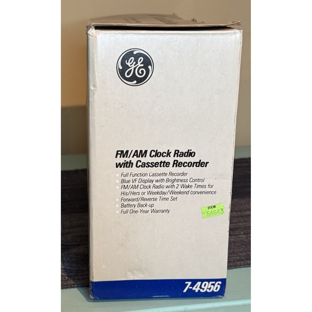 VTG GE General Electric 7-4956 AM-FM Cassette Tape Player Alarm Clock Radio NOS - Picture 7 of 11